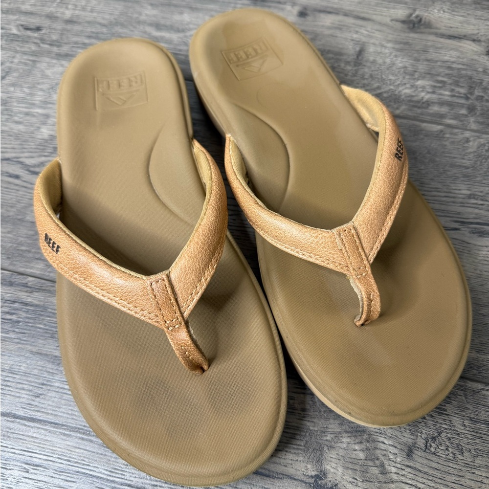 Reef Cushion Cloud Flip Flops Size 7